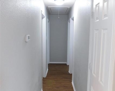 124 Pr 3230 - Photo Thumbnail 4