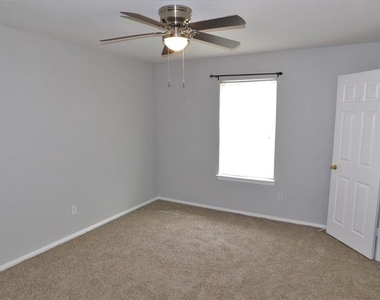 124 Pr 3230 - Photo Thumbnail 8