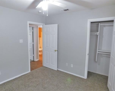 124 Pr 3230 - Photo Thumbnail 10