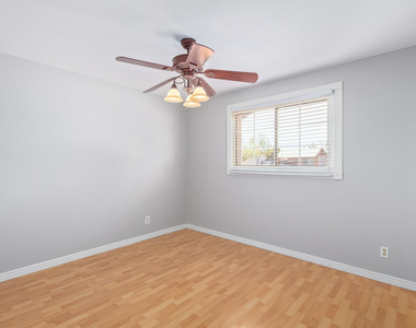 1918 E Palmcroft Drive - Photo Thumbnail 149