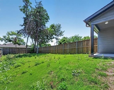 2107 Church Street - Photo Thumbnail 15