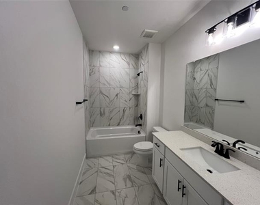 1311 Arkansas Springs Street - Photo Thumbnail 19