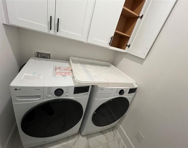 1311 Arkansas Springs Street - Photo Thumbnail 13