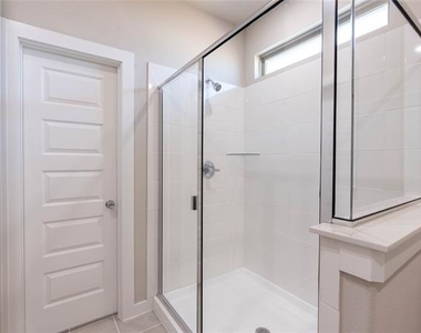 712 Melody Hill Drive - Photo Thumbnail 26