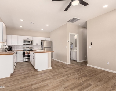 2746 W Pima Street - Photo Thumbnail 8