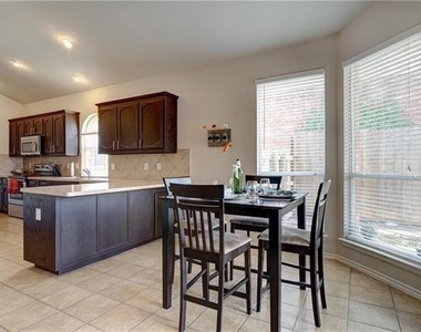 12833 Danville Drive - Photo Thumbnail 14