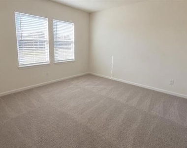 1874 Purtis Creek Drive - Photo Thumbnail 10