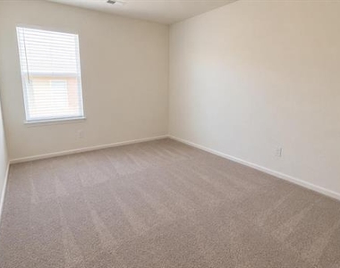 1874 Purtis Creek Drive - Photo Thumbnail 9