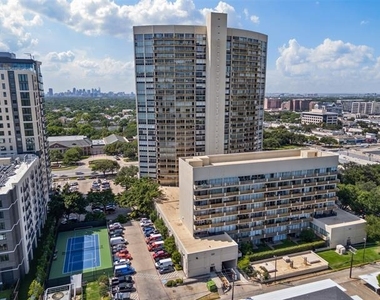 6211 W Northwest Highway - Photo Thumbnail 23
