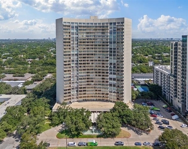 6211 W Northwest Highway - Photo Thumbnail 25