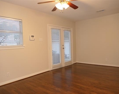 6333 Anita Street - Photo Thumbnail 9