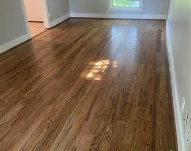 8120 Rayville Drive - Photo Thumbnail 2