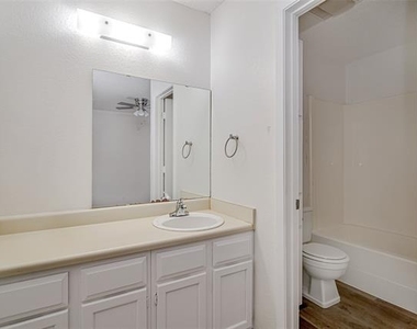 1312 Ridge Run Street - Photo Thumbnail 10