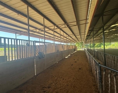 377 Private Rd. 3249 - Photo Thumbnail 15