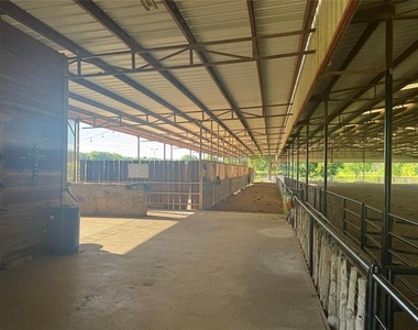 377 Private Rd. 3249 - Photo Thumbnail 16