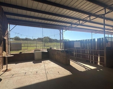 377 Private Rd. 3249 - Photo Thumbnail 17