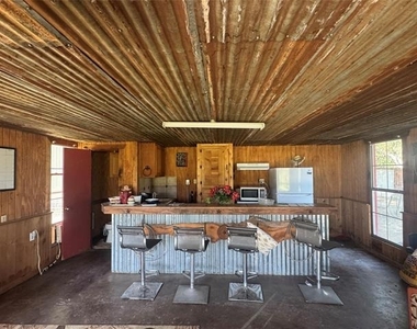 377 Private Rd. 3249 - Photo Thumbnail 6