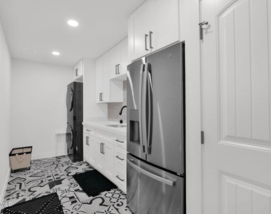 7629 N Via De Los Ninos -- - Photo Thumbnail 12