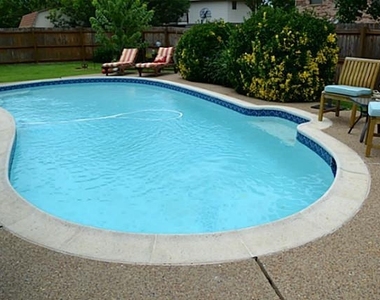 1402 White Wing Court - Photo Thumbnail 1