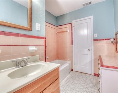 6028 Fairway Avenue - Photo Thumbnail 14