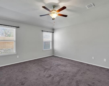 4080 Serene Drive - Photo Thumbnail 10