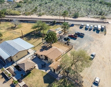 3232 W Carver Road - Photo Thumbnail 37