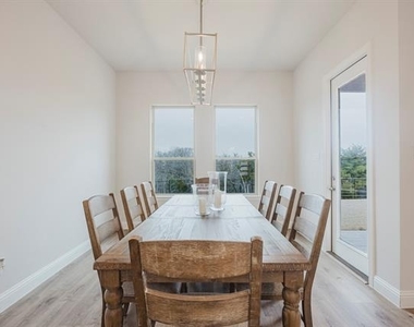 3216 Creek Meadow Drive - Photo Thumbnail 16