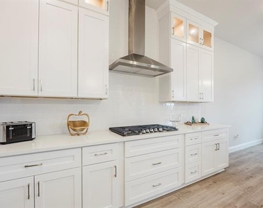 3216 Creek Meadow Drive - Photo Thumbnail 10
