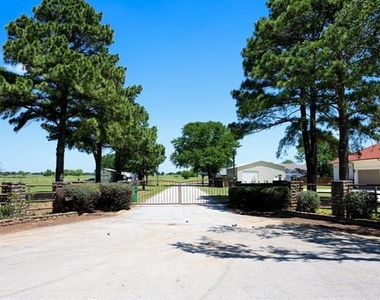 10575 Friendship Road - Photo Thumbnail 10