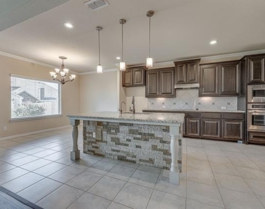 438 Brookdale Drive - Photo Thumbnail 1