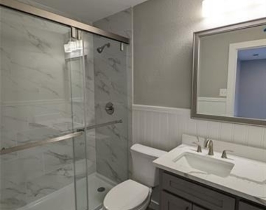 802 E Brin - Photo Thumbnail 19