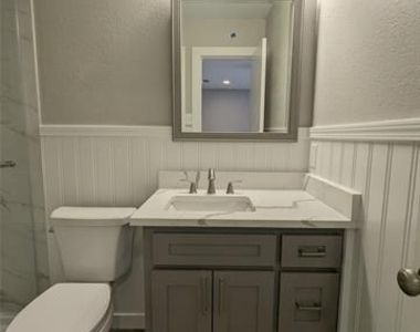 802 E Brin - Photo Thumbnail 20