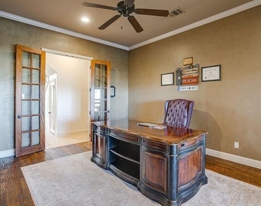 43 Crown Road - Photo Thumbnail 28
