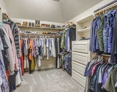 43 Crown Road - Photo Thumbnail 17