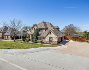 43 Crown Road - Photo Thumbnail 1