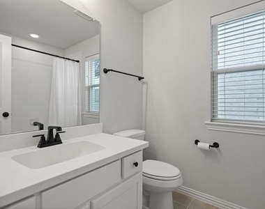 4320 Sandhills Lane - Photo Thumbnail 30