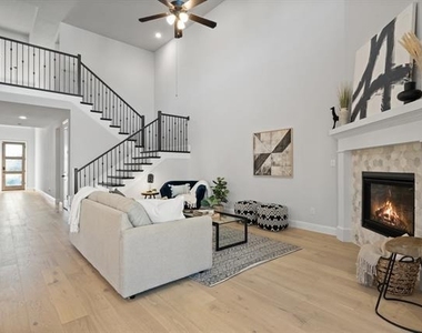 4320 Sandhills Lane - Photo Thumbnail 5