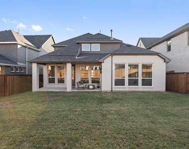 4320 Sandhills Lane - Photo Thumbnail 32