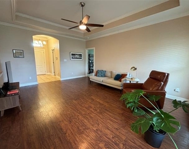 307 Cotton Pointe - Photo Thumbnail 8