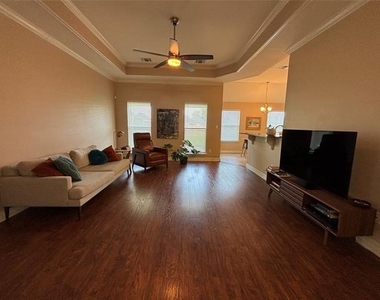 307 Cotton Pointe - Photo Thumbnail 4