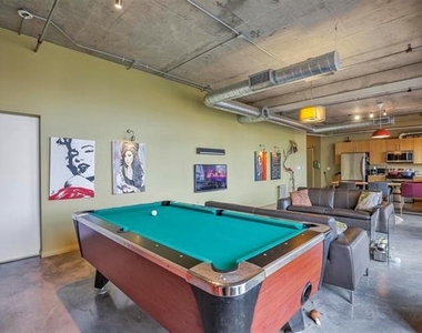 1001 Belleview Street - Photo Thumbnail 19