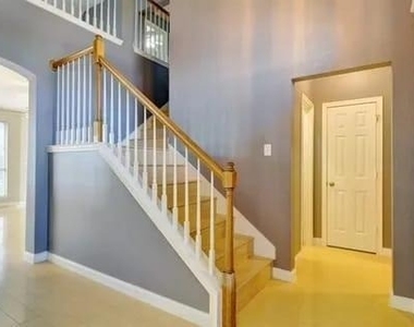 8729 Sunset Trace Drive - Photo Thumbnail 15