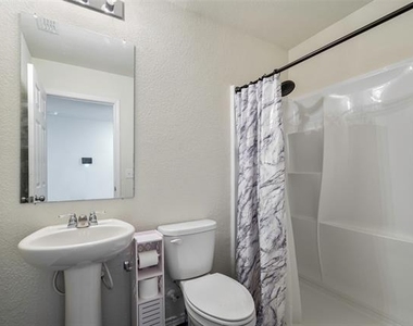 1233 Trace Drive - Photo Thumbnail 9