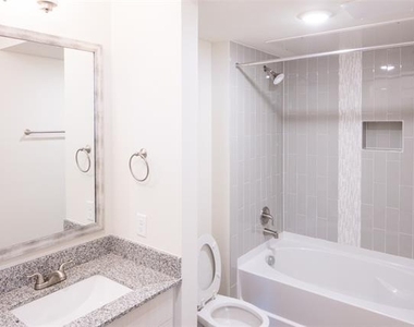2103 Moser Avenue - Photo Thumbnail 4