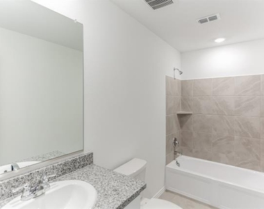 9781 Skyhawk Avenue - Photo Thumbnail 13