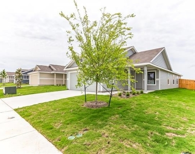 9781 Skyhawk Avenue - Photo Thumbnail 1