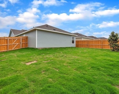 9781 Skyhawk Avenue - Photo Thumbnail 9