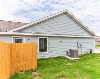 9781 Skyhawk Avenue - Photo Thumbnail 7