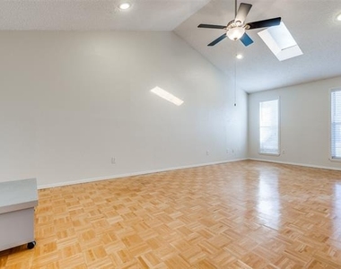 1507 Auburn Drive - Photo Thumbnail 19