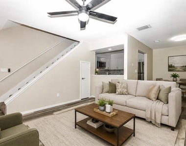 3022 Forest Lane - Photo Thumbnail 1